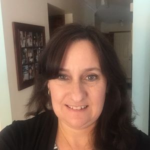 Meet your Posher, Christine